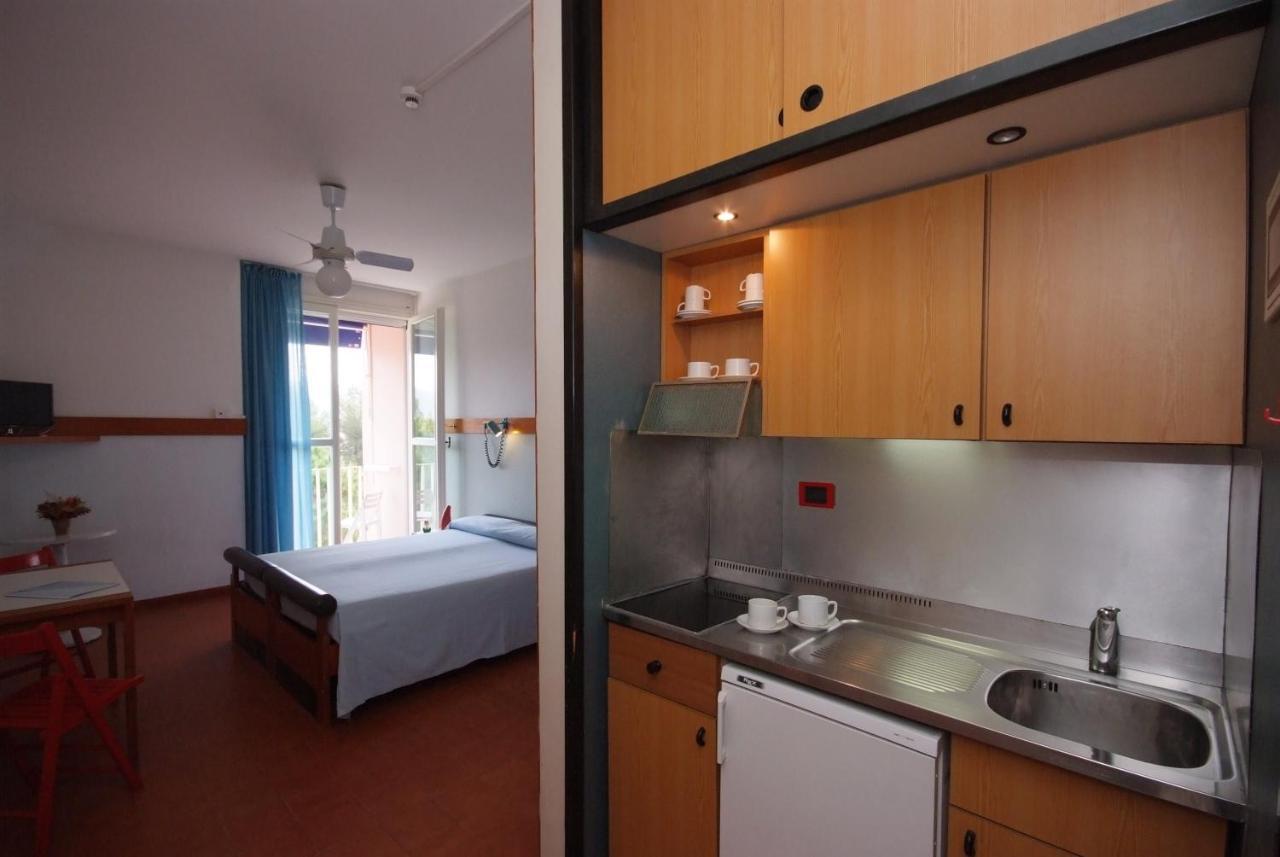 Residence Elite Marina di Campo Oda fotoğraf